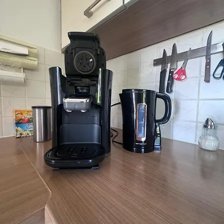 Lara * تيفغرابن