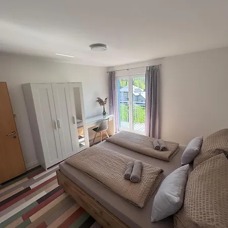 Lara Apartman